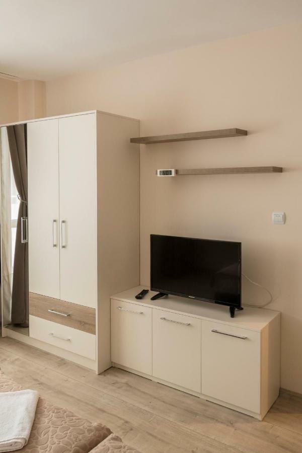 Margis Home Burgas Exterior photo
